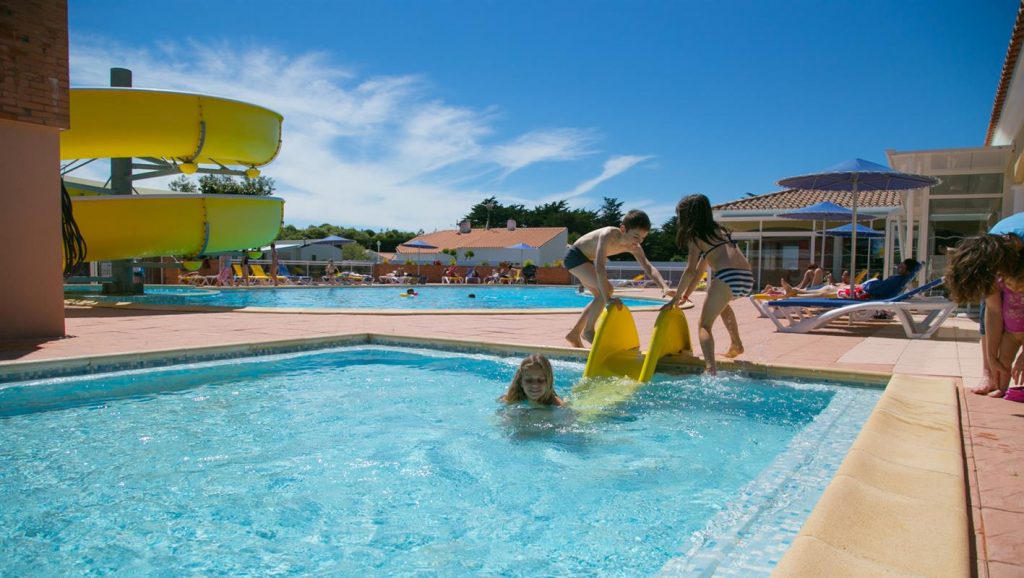 La piscine du meilleur camping 3 étoiles de Saint Jean de Monts
