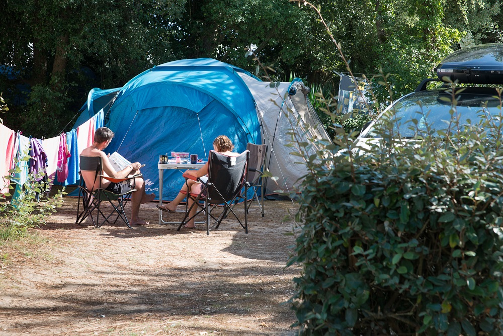 Emplacement nature camping proche plage